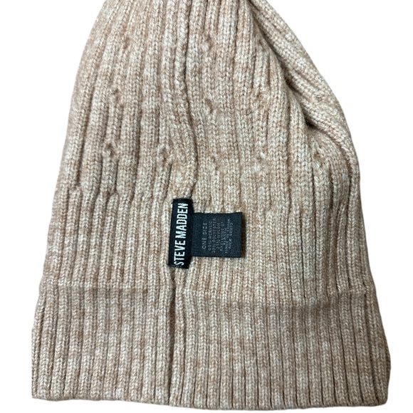 Steve Madden One Size Light Pink Knit Women's Beanie‎ - Picture 4 of 5